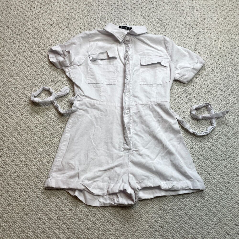 Boohoo Romper Womens 6 White Collard Short Sleeve Button Up Corduroy Pockets Top